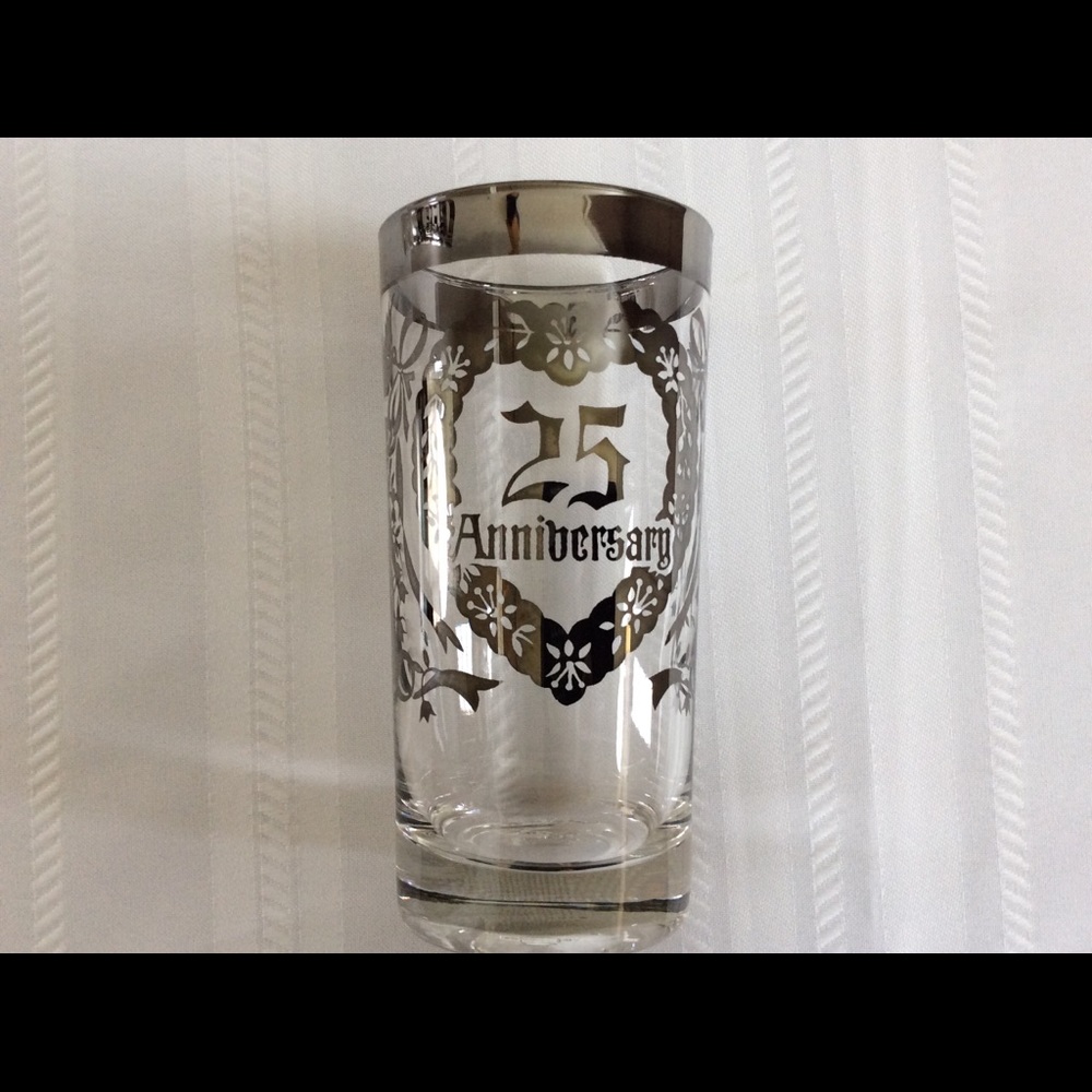NIB 6 Vintage 25th Silver Wedding Anniversary Crystal Glasses Vitreon Inc.